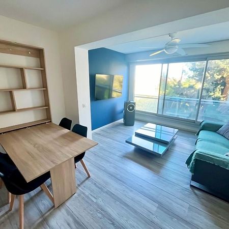 Apt Golfe Juan - 5Min Des Plages - Parking Privee - Piscine Rooftop Валлорис Экстерьер фото